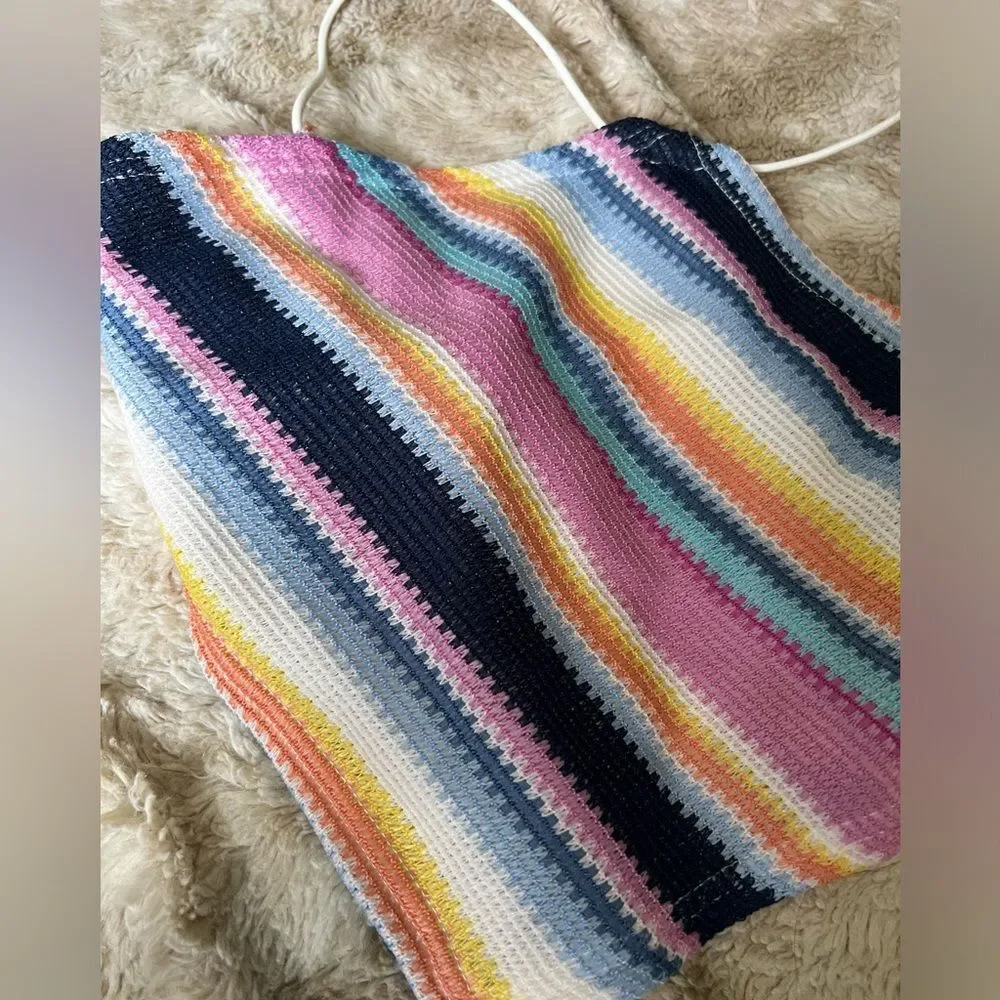 SHEIN Striped Backless Bandana Crop Top - Picture 4 of 7